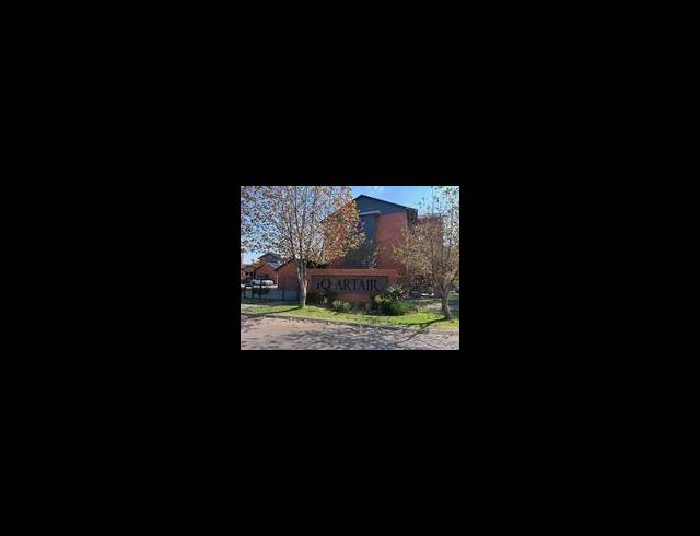 2 BEDROOM TOWNHOUSE FOR SALE IN SIX FOUNTAINS RESIDENTIAL ESTATE